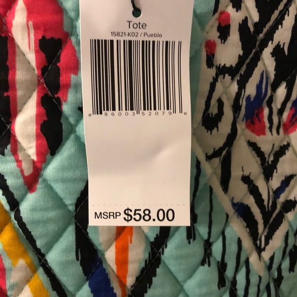 Vera Bradley Tote - Picture 2 of 3